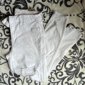 AEO White Next Level Stretch Hi Rise Jegging